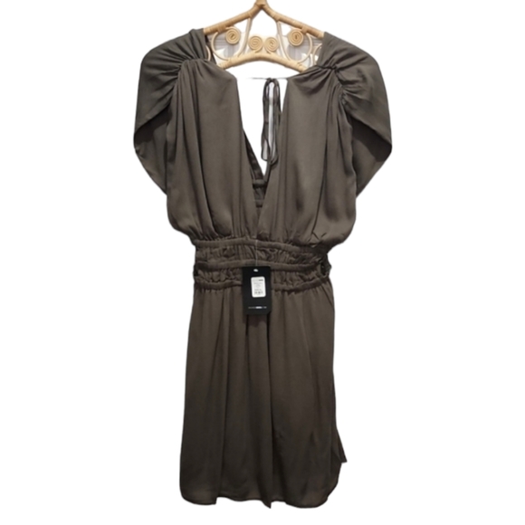 FashionNova Marilyn mini dress olive green side cutouts size XL - Picture 4 of 7